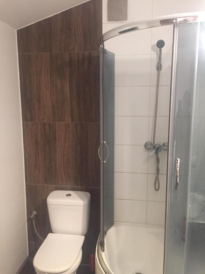 Samodzielny Pokoj W Wygodnym Domu Z Parkingiem Apartment Piaseczno  Bagian luar foto