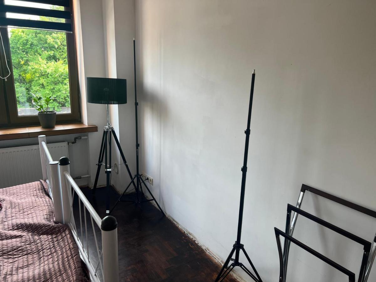 Samodzielny Pokoj W Wygodnym Domu Z Parkingiem Apartment Piaseczno  Bagian luar foto